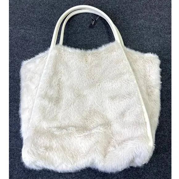 Victoria's Secret Faux-Fur Tote Bag MSRP $59 NEW with TAGS Boho Festival - Picture 3 of 16